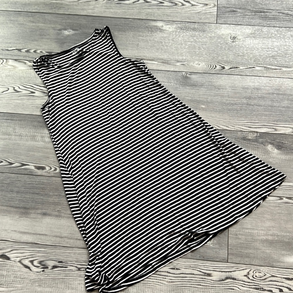 Apt 9 dress